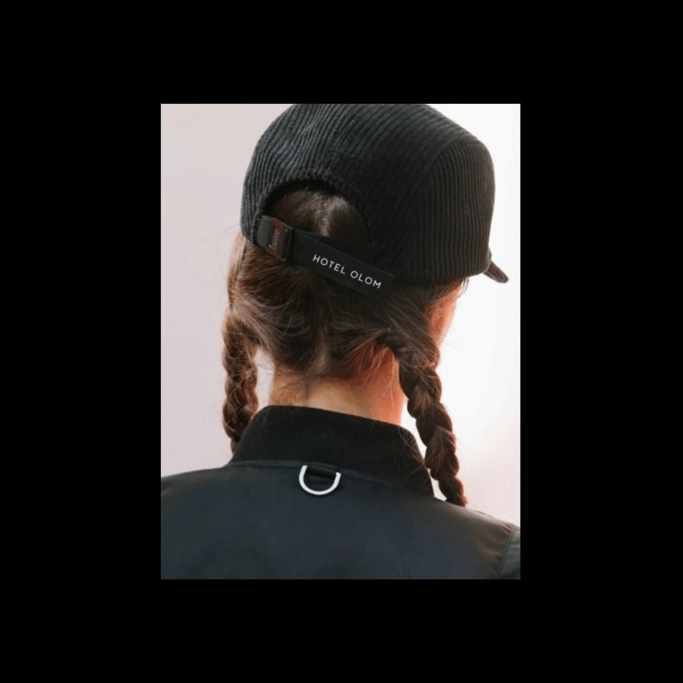 Gorra con logo Hotel OLOM