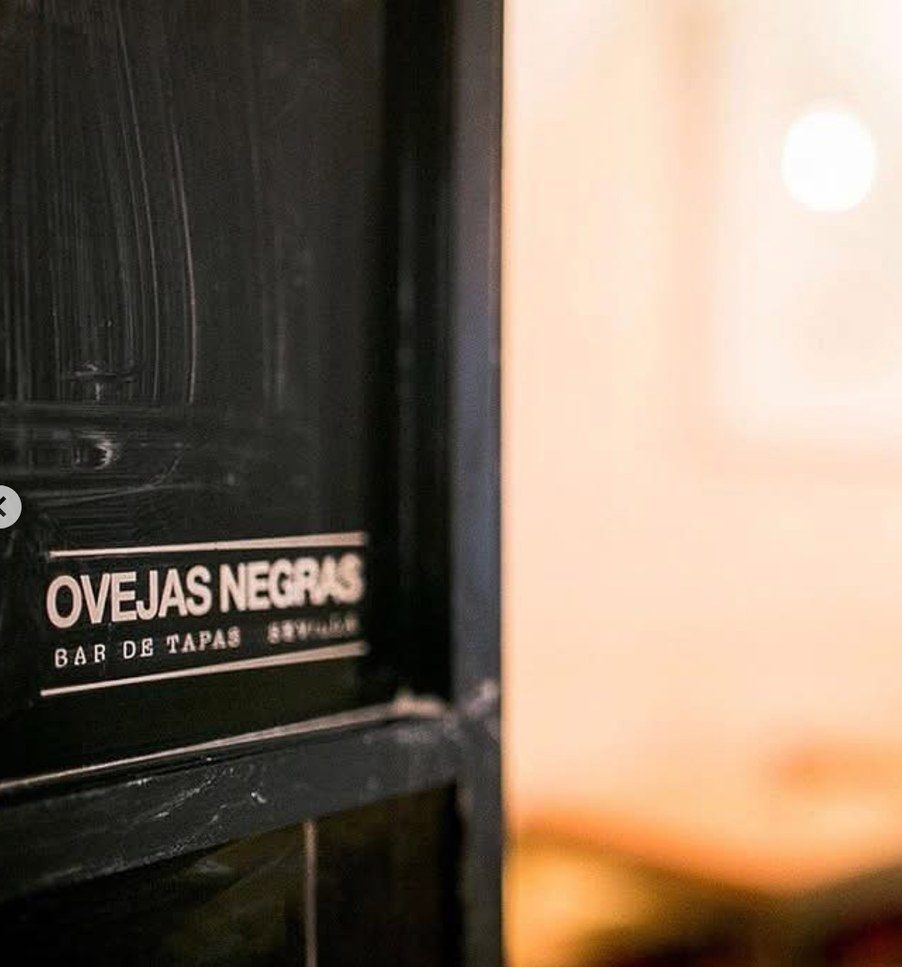 Letrero Ovejas Negras